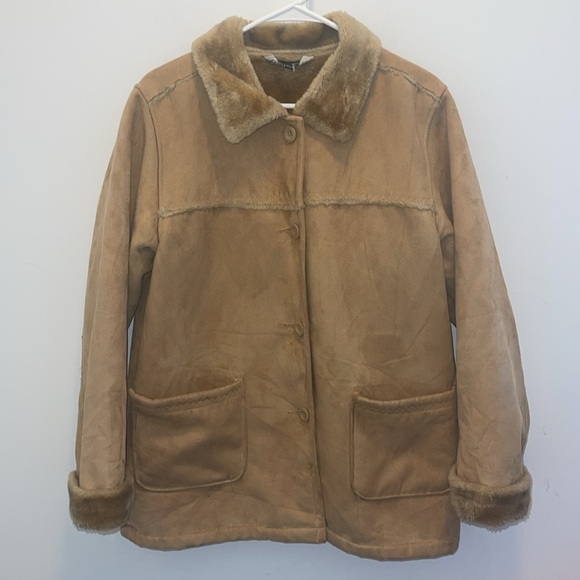 SOLD | Brown Coat with Pockets - Picture 2 of 13